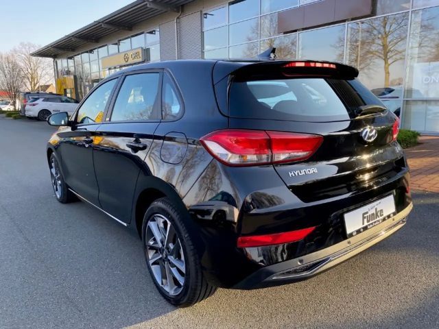 Hyundai i30 Hybrid Trend