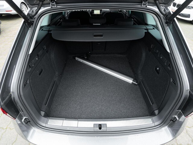 Skoda Superb 2.0 TDI Combi Style Style