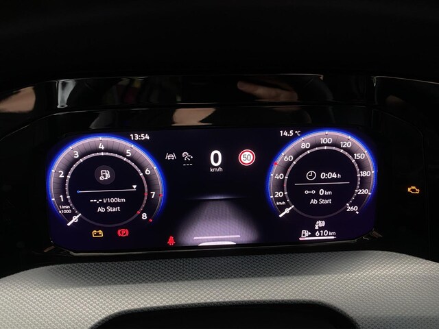 Volkswagen Golf 1.5 TSI Golf VIII