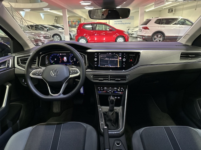 Volkswagen Polo 1.0 TSI DSG Style