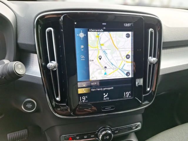 Volvo XC40 Core Recharge