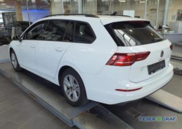 Volkswagen Golf 1.5 eTSI DSG Life Variant
