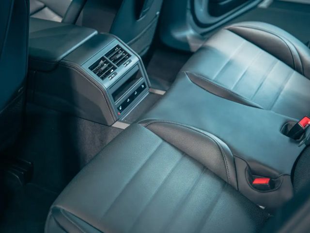 Porsche Panamera 4 E-Hybrid