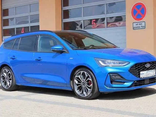 Ford Focus ST Line Wagon