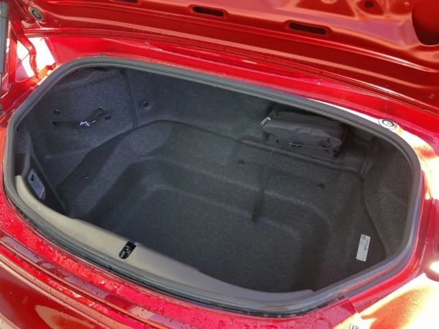 Mazda MX-5 Exclusive-line