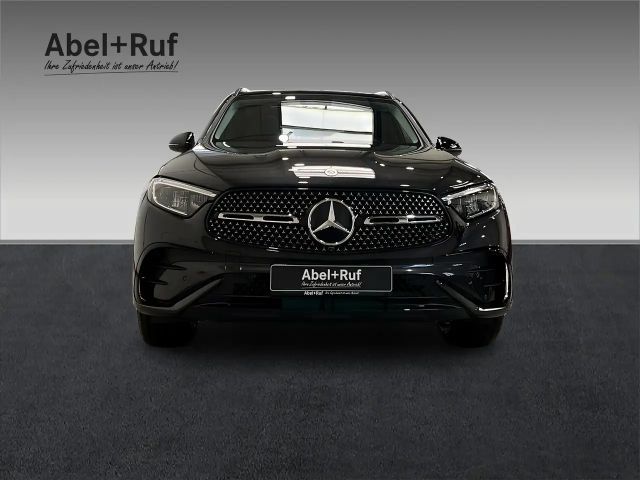 Mercedes-Benz GLC 200 4MATIC AMG Line