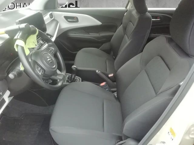 Suzuki Swift Club Hybrid