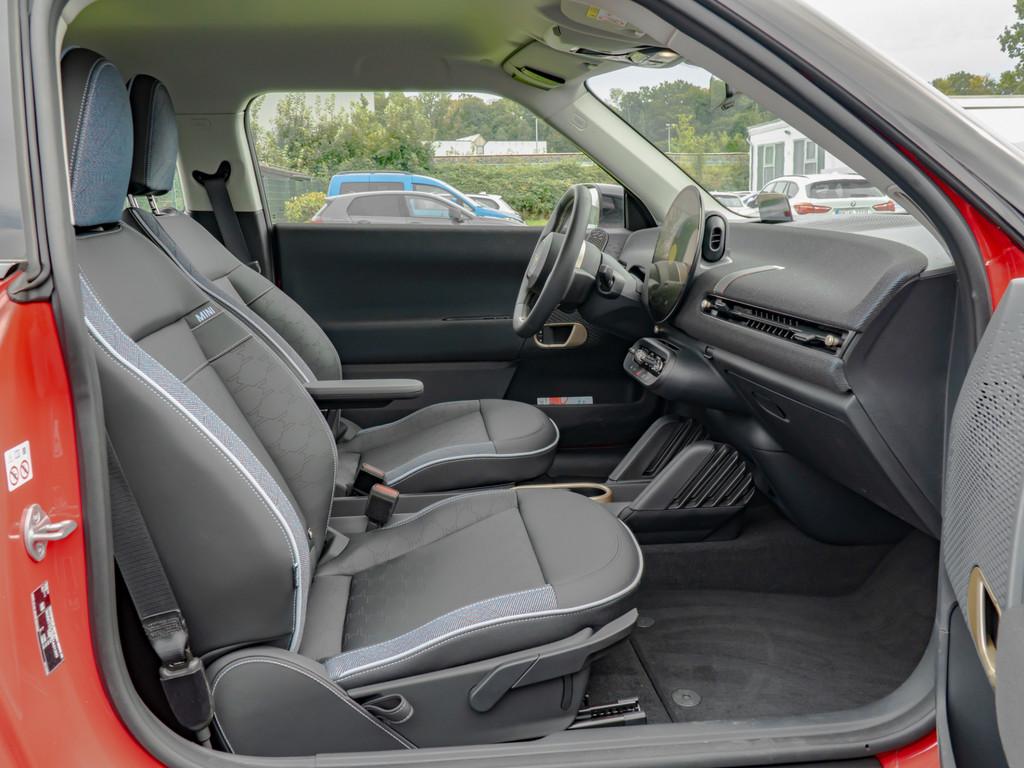 MINI Cooper E Classic