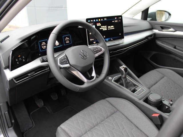 Volkswagen Golf 1.5 TSI Golf VIII