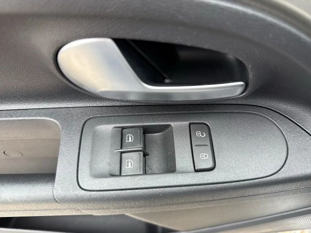 Volkswagen up! Style