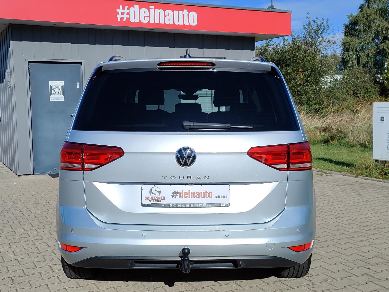Volkswagen Touran 1.5 TSI DSG