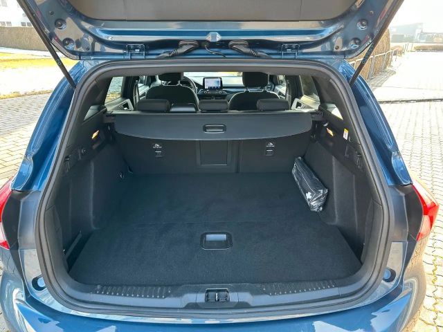 Ford Focus ST Line Wagon