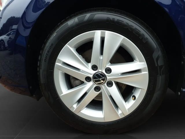 Volkswagen Golf 1.0 TSI Life