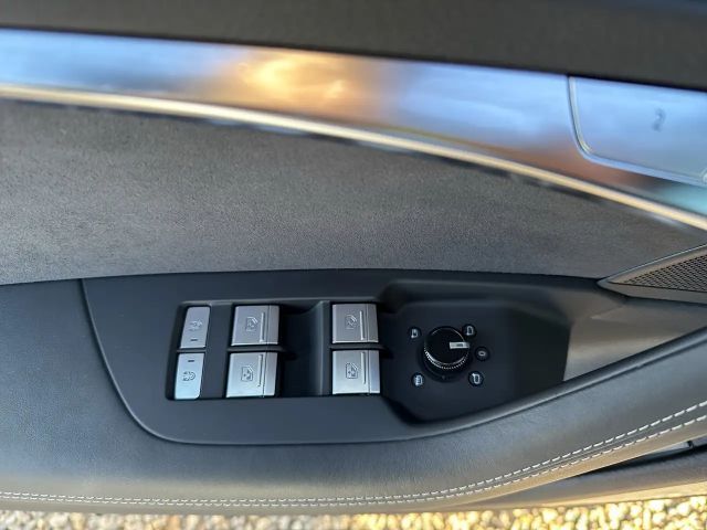 Audi A6 40 TDI Avant Quattro S-Line