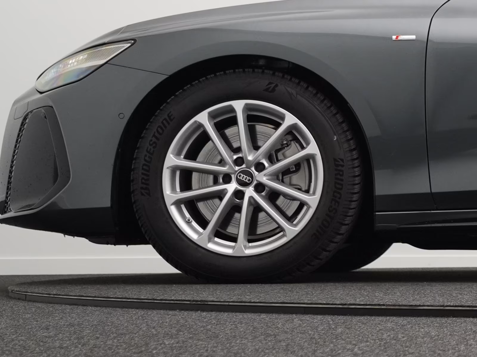 Audi A6 Avant Quattro S-Line