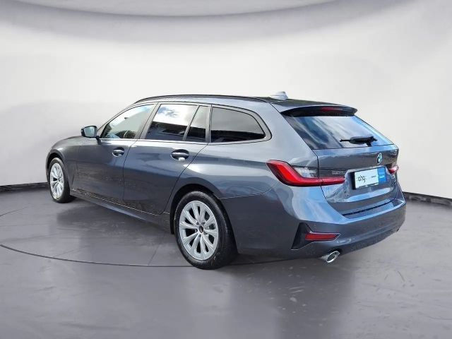 BMW 320 320d Touring xDrive