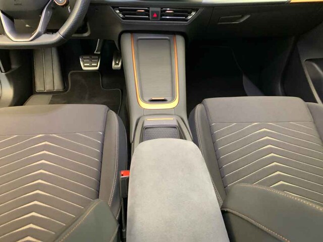 Cupra Born Born *LED*ACC*NAV*R-CAM*SHZ*VIRTUAL*DAB*LANE*19*