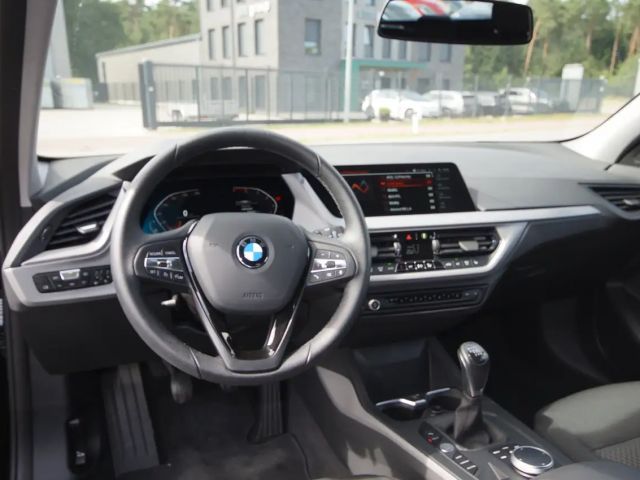 BMW 118 118i Advantage pakket Sedan