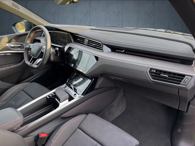 Audi Q8 e-tron 55 S-Line