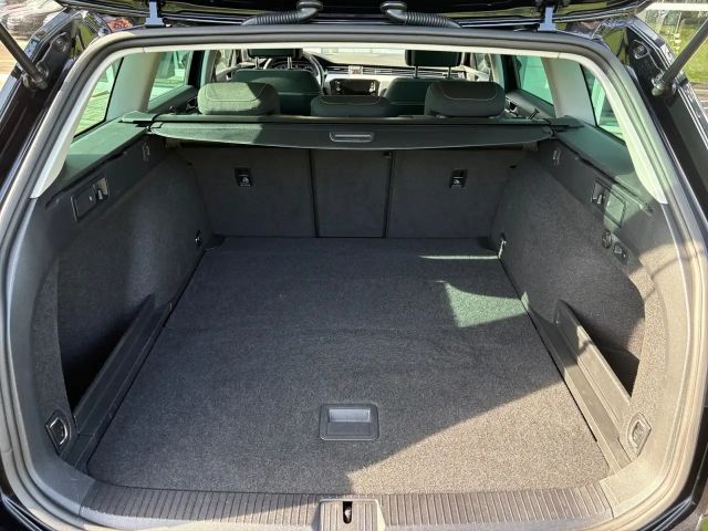 Volkswagen Passat 2.0 TDI Business DSG Variant