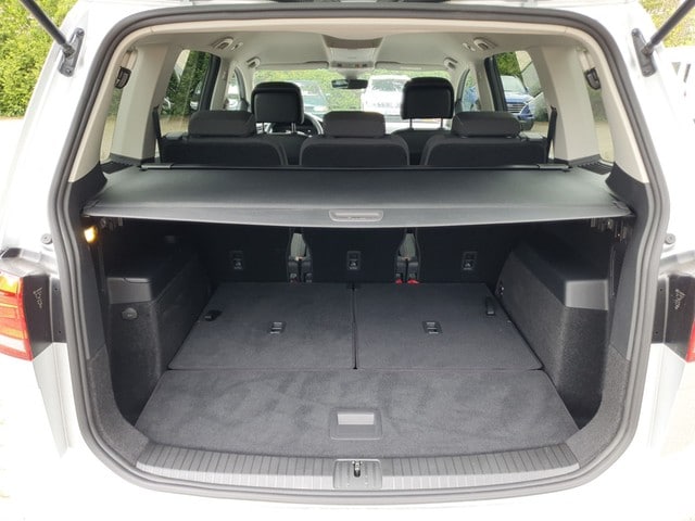 Volkswagen Touran 1.5 TSI IQ.Drive