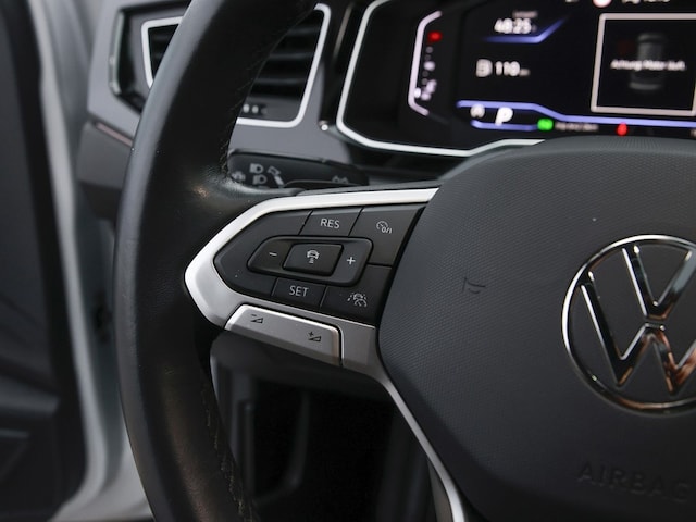 Volkswagen Taigo 1.0 TSI DSG R-Line