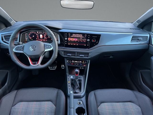 Volkswagen Polo 2.0 TSI DSG GTI
