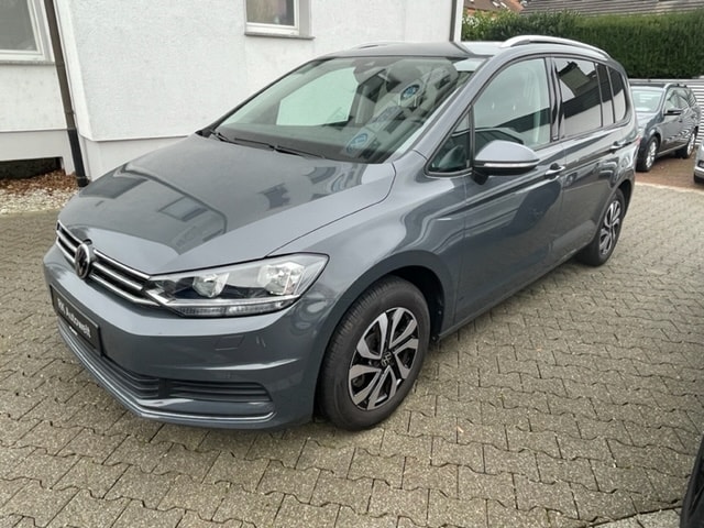 Volkswagen Touran 1.5 TSI DSG