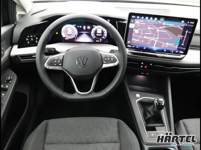 Volkswagen Golf 1.5 TSI Life