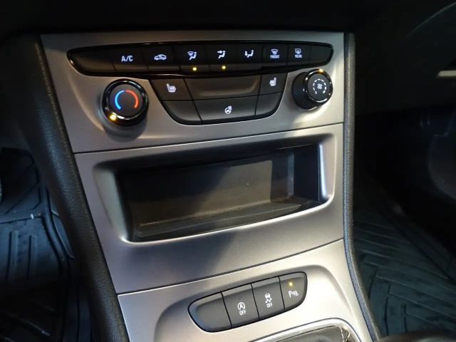 Opel Astra 1.2 Turbo Edition Turbo