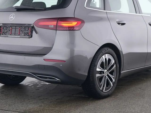 Mercedes-Benz B 220 B 220 d Progressive Sedan