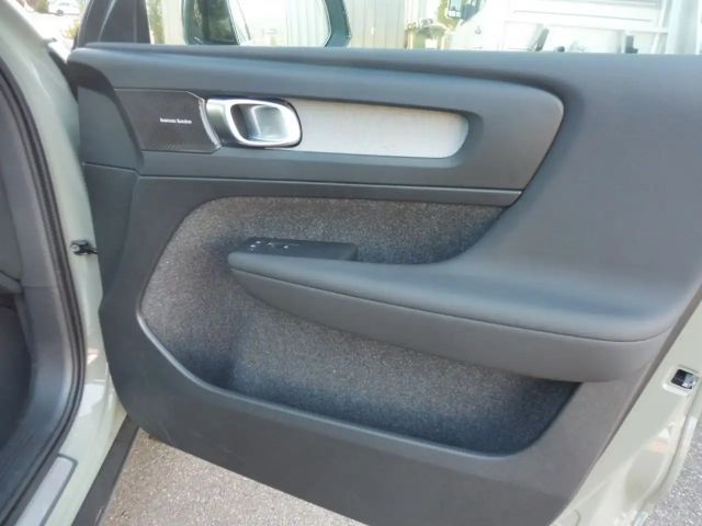 Volvo XC40 Dark Plus