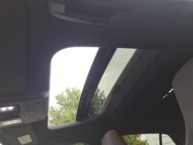 Volkswagen Golf 2.0 TSI DSG GTI