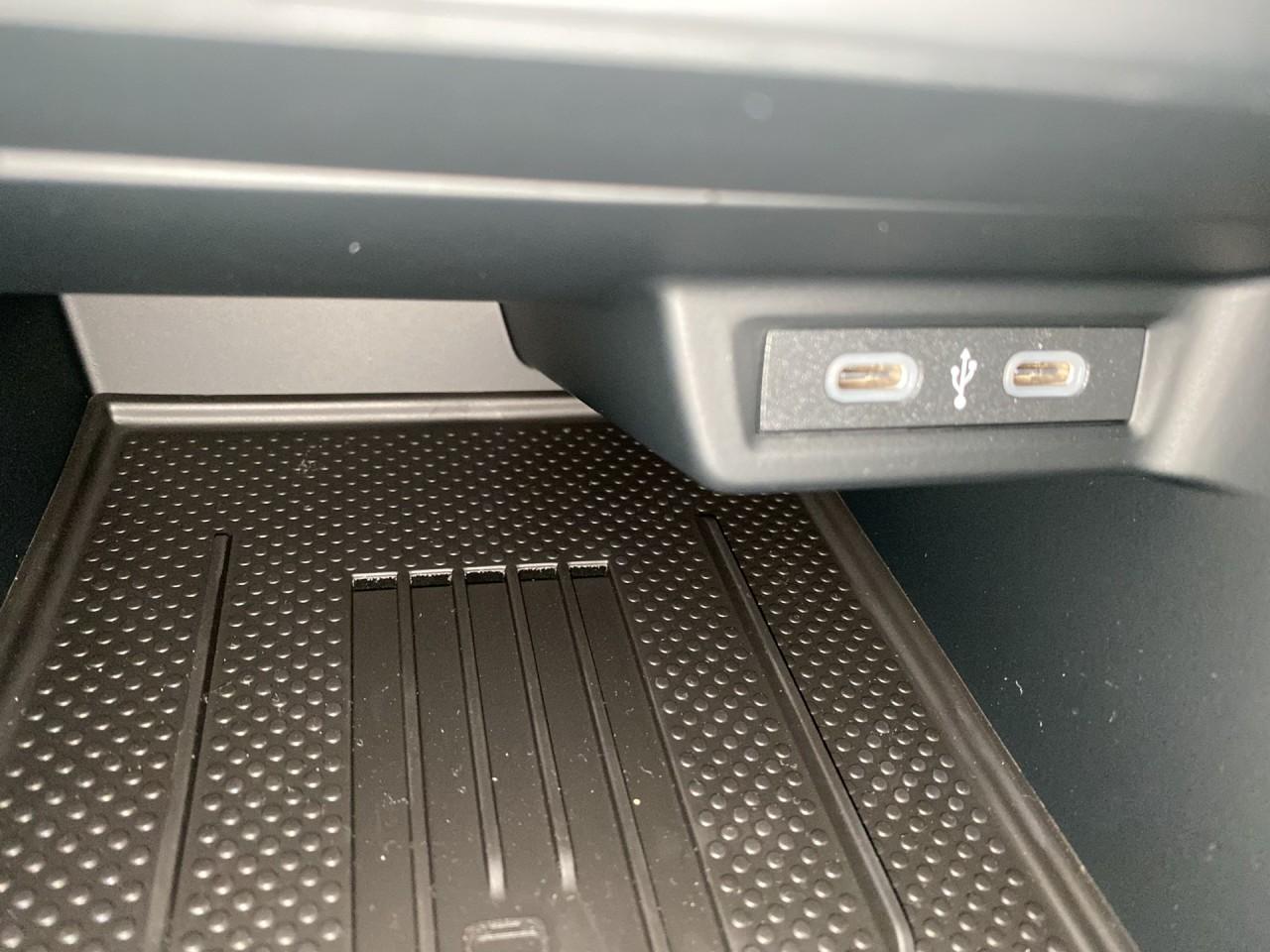 Volkswagen Taigo 1.0 TSI DSG R-Line