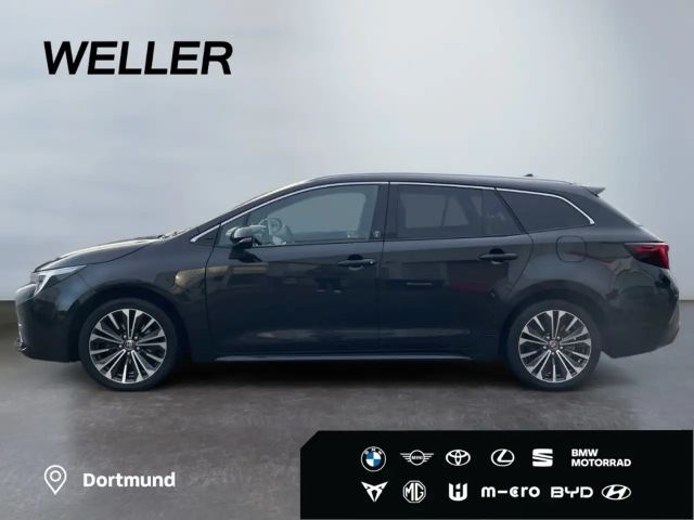 Toyota Corolla Hybride Team D