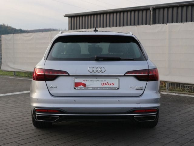 Audi A4 40 TFSI Avant Quattro S-Tronic
