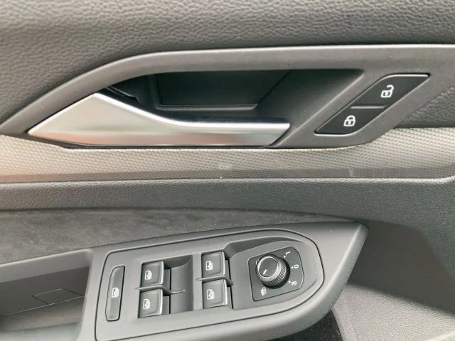 Volkswagen Golf 1.5 eTSI DSG Style