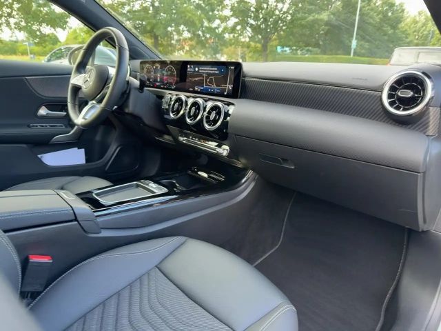 Mercedes-Benz A 180 Progressive