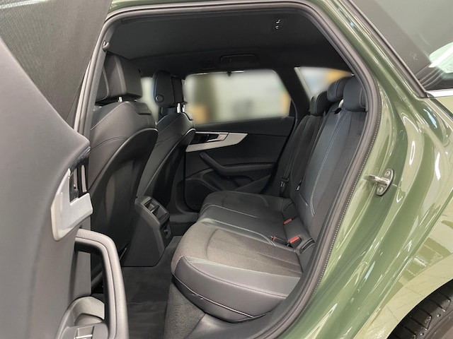 Audi A4 40 TFSI Avant Quattro S-Line S-Tronic