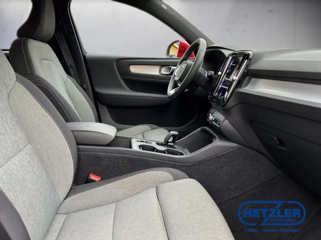 Volvo XC40 Core Recharge