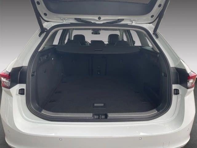 Skoda Superb 2.0 TDI Combi Selection