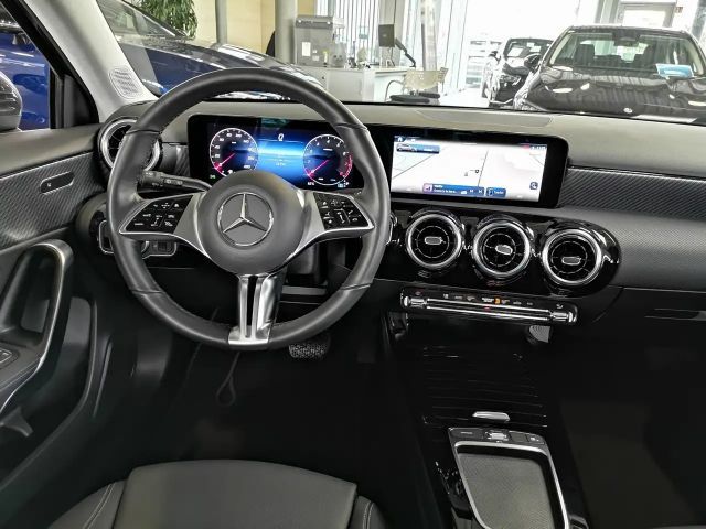 Mercedes-Benz A 180 Progressive