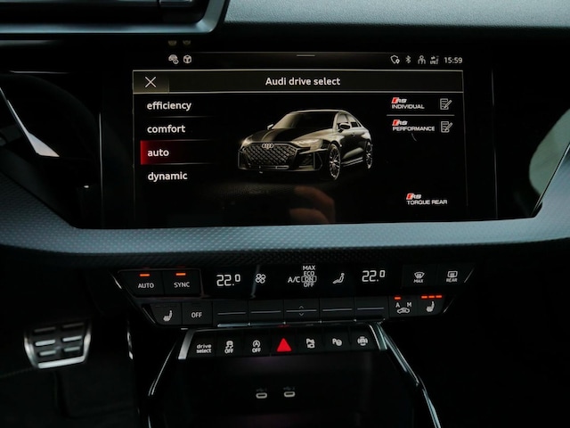 Audi RS3 Quattro S-Tronic Sedan