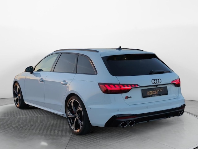 Audi S4 Avant Quattro