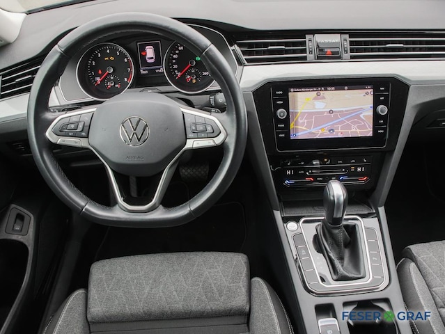 Volkswagen Passat 1.5 TSI Business DSG Variant