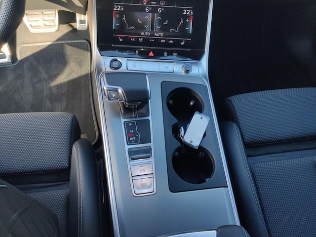 Audi A6 40 TDI Avant Quattro S-Line S-Tronic