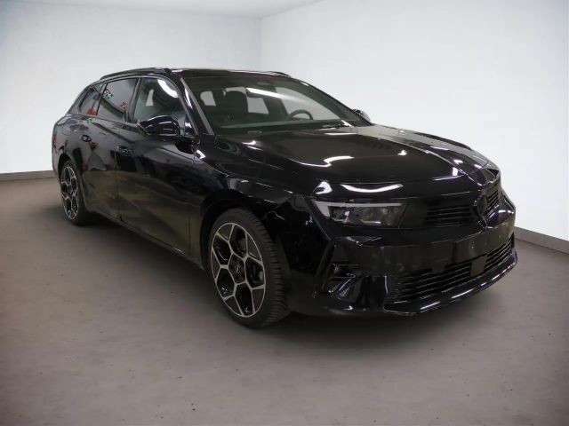 Opel Astra Sports Tourer Ultimate