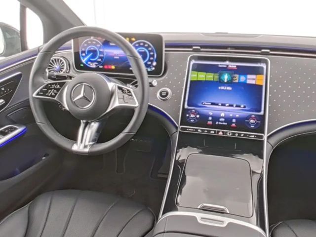 Mercedes-Benz EQE 300 Electric Art Sedan