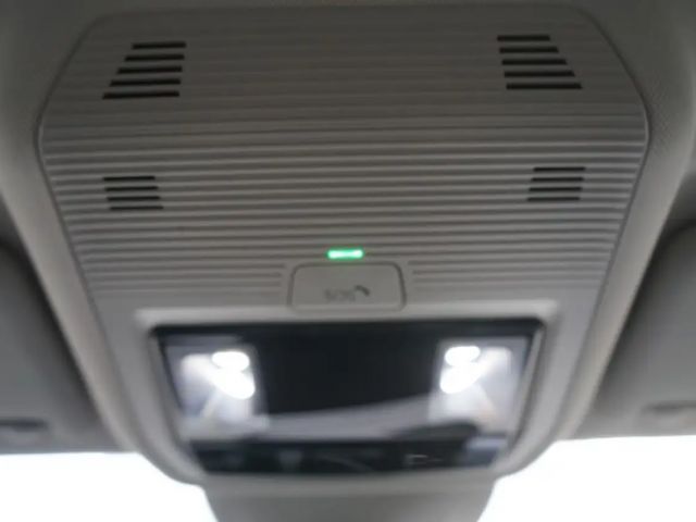 Volkswagen Golf 1.5 TSI Golf VIII IQ.Drive