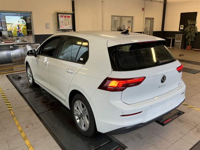 Volkswagen Golf 1.5 eTSI DSG Golf VIII